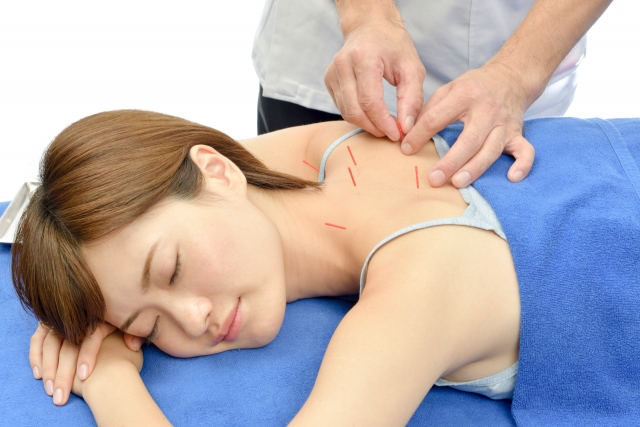 冷え性・むくみ改善に効果的！鍼灸治療を試してみませんか？　｜八尾市　オカモト鍼灸整骨院・神経整体院