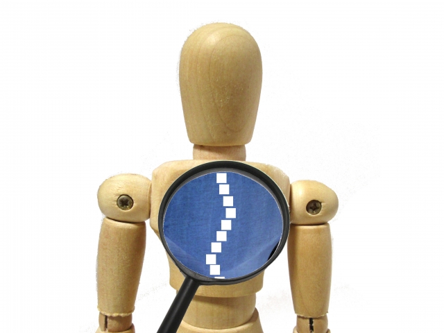 えっ、こんなことで？普段の何気ない癖で体が歪む｜八尾市整骨院