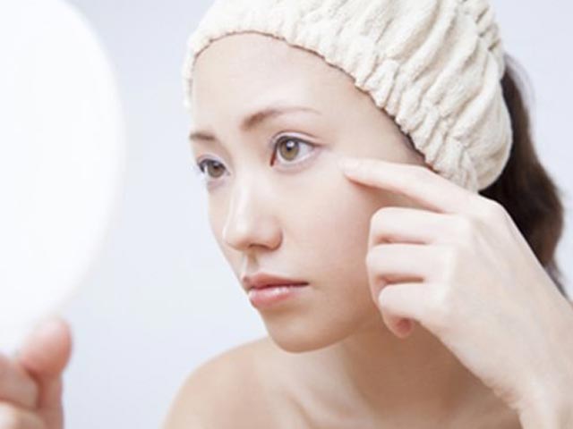 まぶたのむくみ