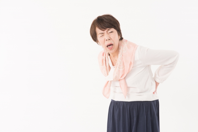 ギックリ腰と椎間板ヘルニアの違い｜八尾市整骨院