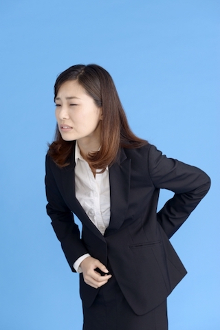 お酒の飲み過ぎでギックリ腰になる？｜八尾市整骨院